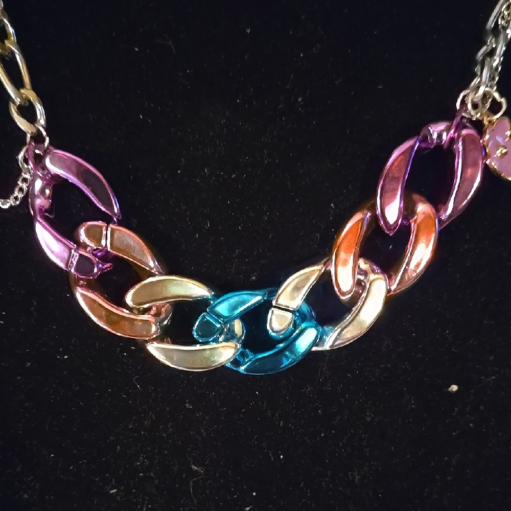 Colorful Metal And Resin Chain - Picture 7 of 15